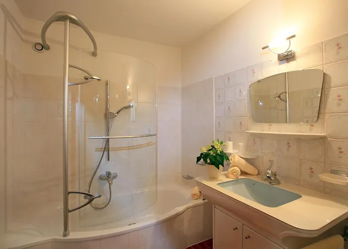 Sonnblick بيت ضيافة 3*