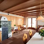 Sonnblick Casa de hóspedes 3*